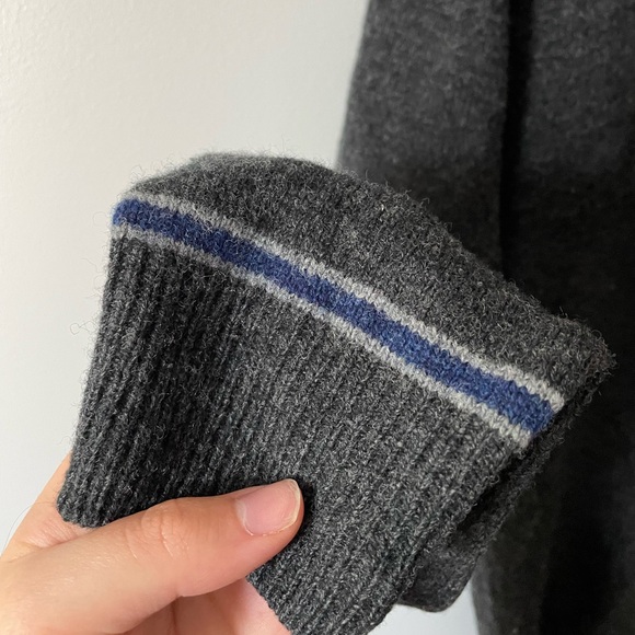 Harry Potter Ravenclaw Cardigan - Picture 4 of 6